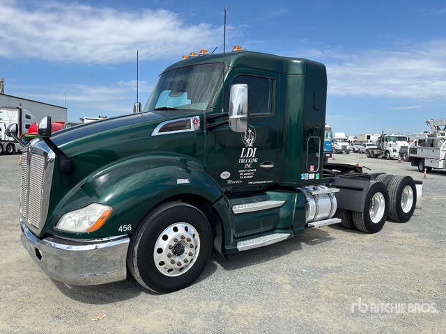 2019 Kenworth T680 6x4 T/A Sleeper Truck Tractor