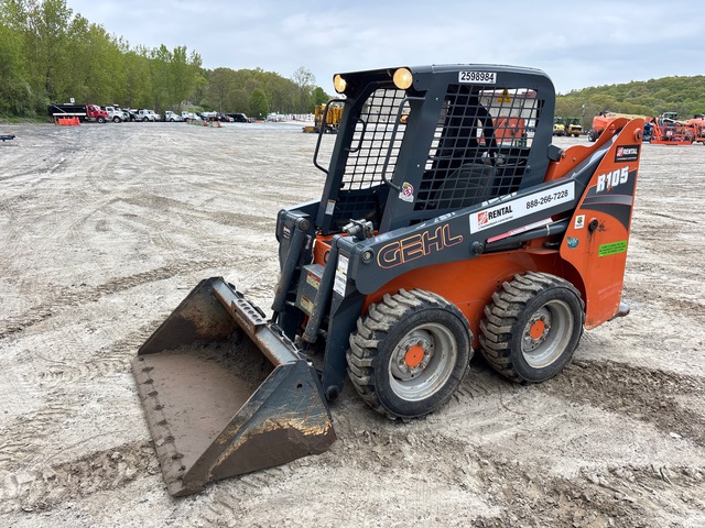 2018 Gehl R105 Skid Steer Loader 2018 Gehl R105 Skid Steer Loader