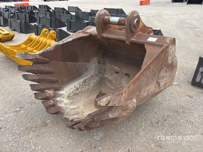 Hensley 60 in V-Ditching Excavator Bucket