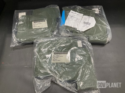 (30) Oshkosh 2080030 Floor Mats
