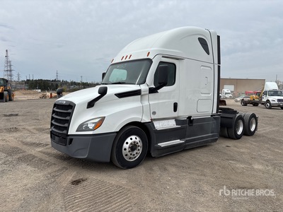 2021 Freightliner Cascadia 126 6x4 T/A Sleeper Truck Tractor