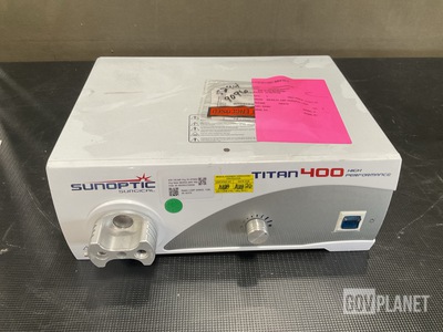 Sunoptics Titan 400HP Light Source