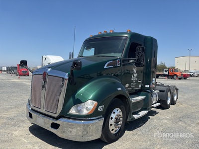 2019 Kenworth T680 6x4 تراكتور شاحنة كابينة النوم (ثنائية المحور)