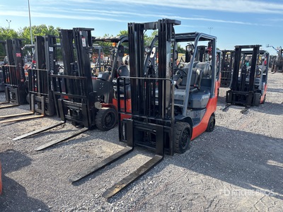 2013 Toyota 8FGCU25 4500 lb Cushion Tire Forklift