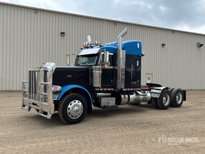 2013 Peterbilt 388 6x4 T/A Sleeper Truck Tractor