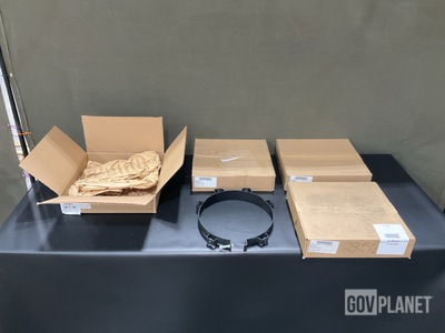 (14) Oshkosh 3951827 Vehicular Components Brackets