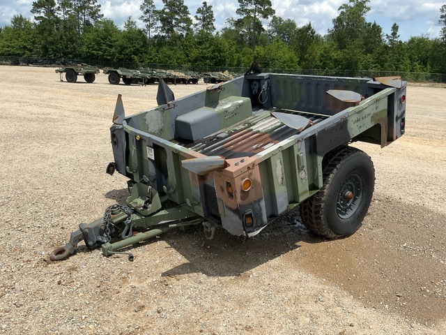 2005 US ARMY Tank Automotive Command M1102 Cargo Trailer