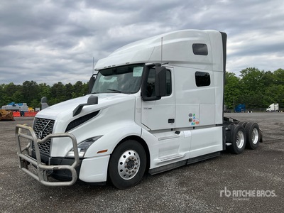 2021 Volvo VNL760 Sleeper Truck Tractor