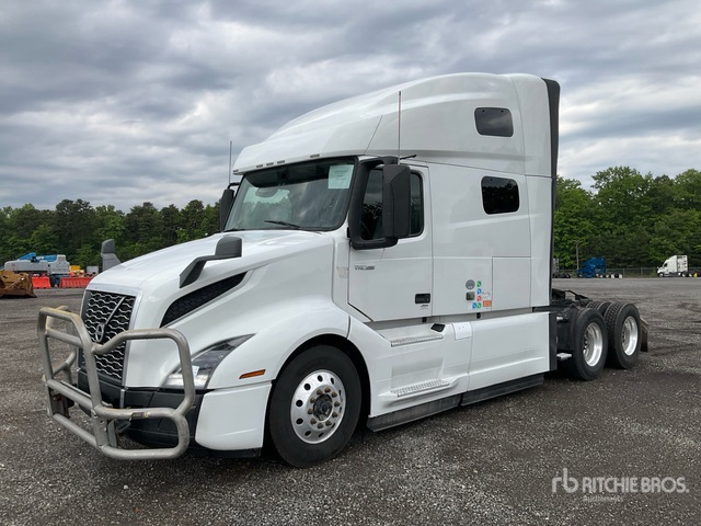 2021 Volvo VNL760 6x4 T/A Sleeper Truck Tractor