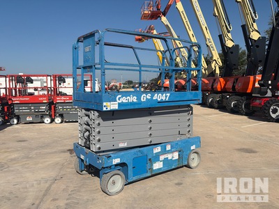 2017 Genie GS-4047 Electric Scissor Lift