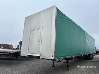 2009 Manac 53 ft T/A Curtain Side Trailer