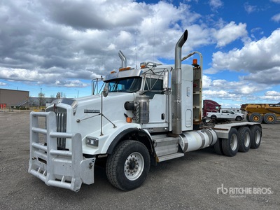 2019 Kenworth T800 8x6 Tri/A Sleeper Truck Tractor
