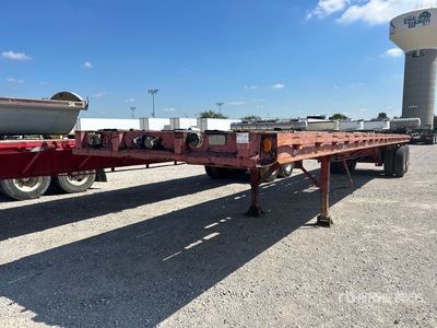 1974 Fruehauf PBF242 42 ft T/A Oplegger