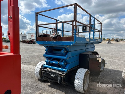 2015 Genie GS4390 4x4 Diesel Schaarlift (Inoperable)
