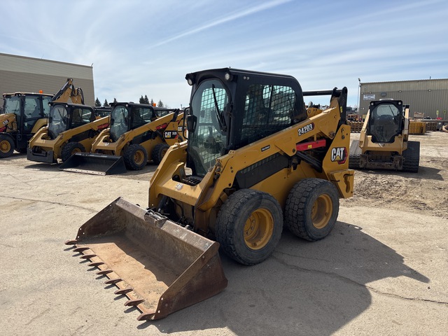 2022 Cat 242D3 Two-Speed Skid Steer Loader 2022 Cat 242D3 Two-Speed Skid Steer Loader
