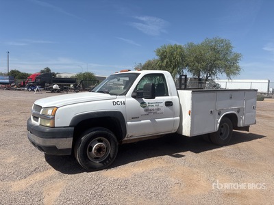 2006 Chevrolet Silverado 3500 4x2 Utility Truck