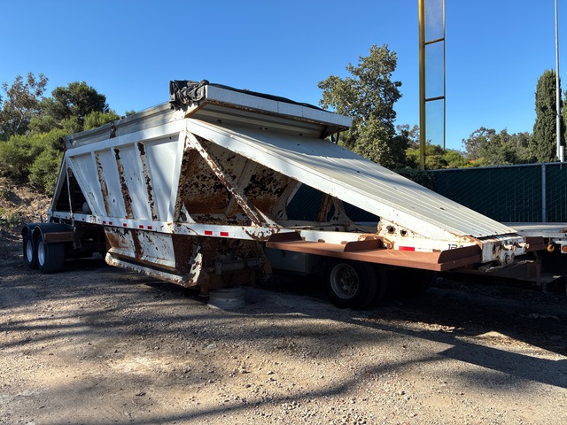 2018 American Carrier Trailer 40 ft T/A Belly Dump Trailer