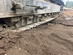 Train de roulement with Rouleaux de chenille gauches