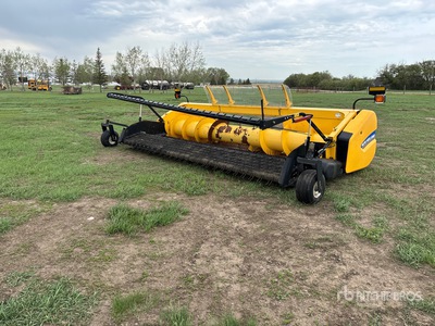 2014 New Holland 790CP-15 15 ft Przystawka do kombajnu