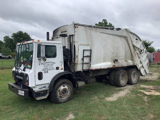 2008 Mack MRU613 6x4 Rear Loader Waste Collection Truck