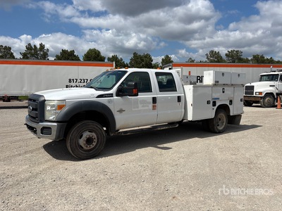 2014 Ford F-550 4x2 Crew Cab Utility Truck (Inoperable)