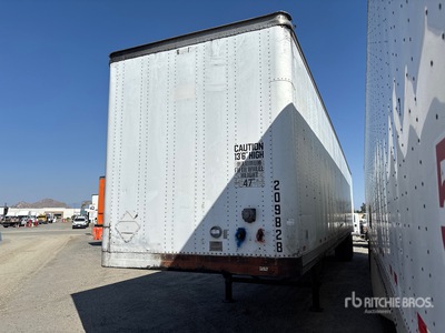 1998 Hyundai 53 ft x 102 in T/A Geschlossene Anhänger