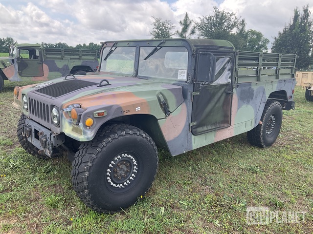 2004 AM General M1097A2 HMMWV 2 Door Soft Top w/Truck Body