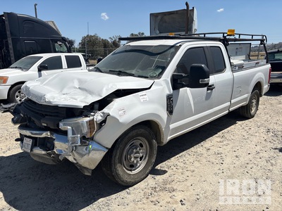 2019 Ford F-250 XL 4x4 Extended Cab 4x2 Extended Cab Pick-up