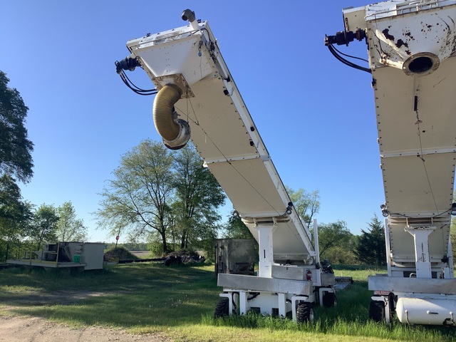 2005 RBT 3625 42 in x 42 ft Portable Unloading Conveyor