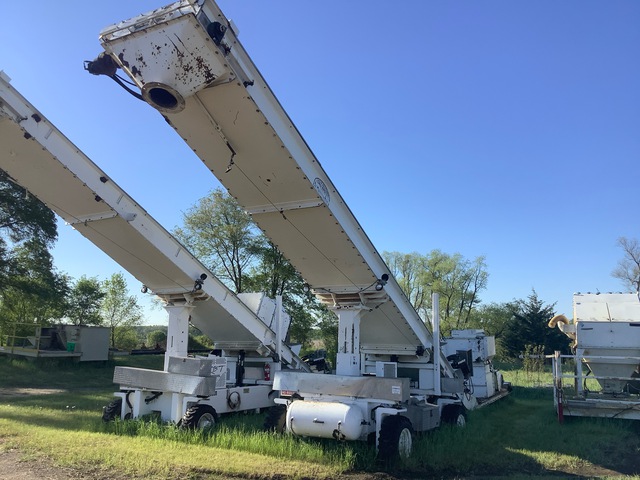 2000 RBT 3625 42 in x 42 ft Portable Unloading Conveyor