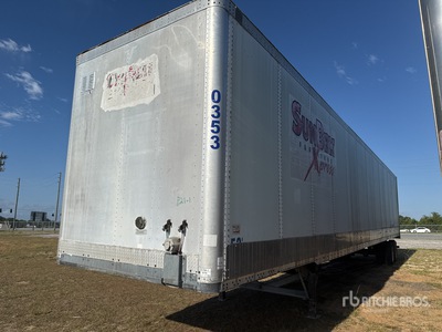 2007 Vanguard 53 ft x 102 in T/A Van Trailer