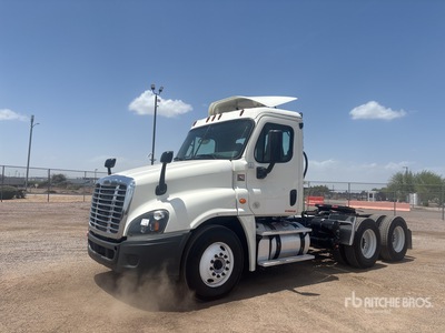 2018 Freightliner Cascadia 125 6x4 T/A Day Cab Truck Tractor