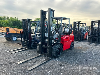 Tailift FG35 Pneumatic Tire Heftruck