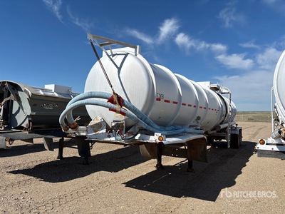 2012 Brenner 8820 gal T/A Crude Tankwagen Aanhangwagen