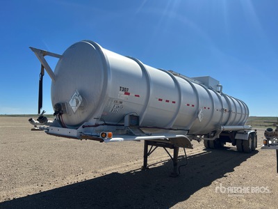 2008 Polar 8500 gal T/A Crude Tanker Trailer