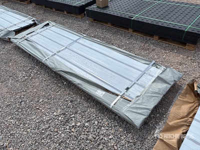 Quantity of (50) 2026 SKLP SK-XH50 10 ft Galvalume Steel Siding Roofing Panels Divers - Matériaux de construction (Unused)