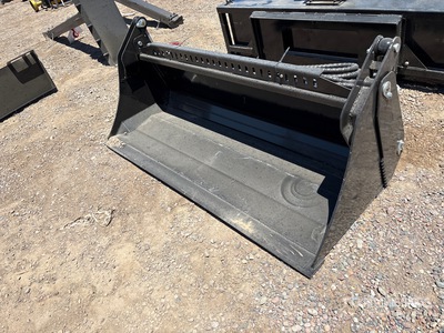 2026 GIYI GY-KH72F 723 in 4 in 1 Bucket Pala para Minicargadora