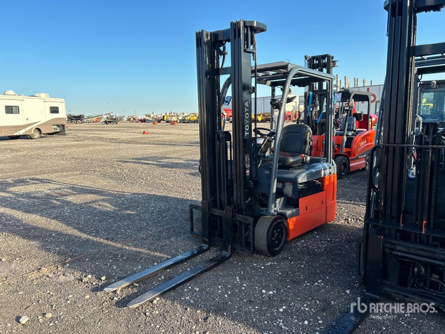 2016 Toyota 8FBE20U 3050 lb Electric Forklift