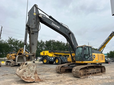 2023 John Deere 350 P-Tier Tracked Excavator
