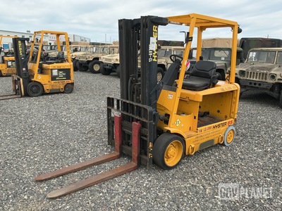 Hyster E65Z-40 Electric Forklift