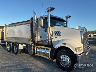 2017 Mack CMHR Trident 6x4 T/A Dump Truck