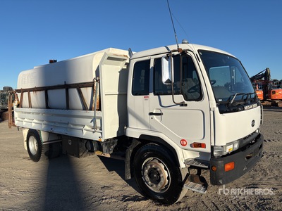 2002 UD PK212 12500 L 4x2 Tipping Water Truck