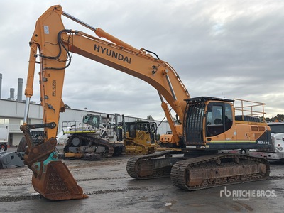2016 Hyundai R380 LC-9 Tracked Excavator