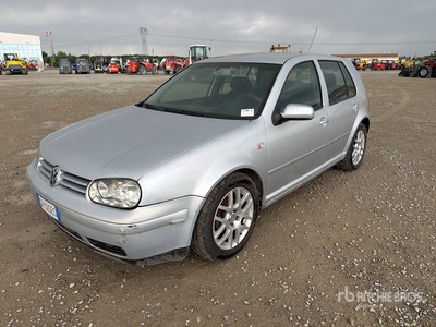 2003 Volkswagen Golf Automobile