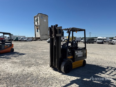 2005 OM E25AC 2500 kg Electric Forklift