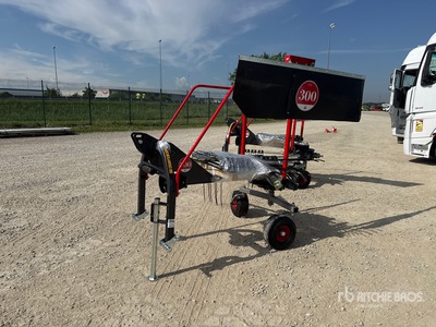Terra Implements 300 Andanatore fieno (Unused)