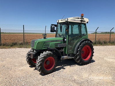 2005 Fendt 209 F Vario 4WD Tractor