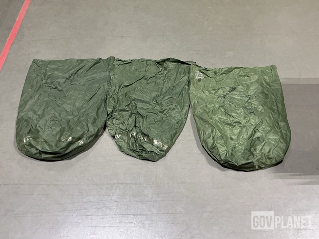 (130) Clothing Bags
