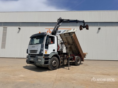 Hiab 085-2 on 2004 Iveco Stralis 270 4x2 Camion Benne Avec Grue Dump Truck with Crane