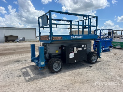 2014 Genie GS-3369 RT 4x4 Diesel Scissor Lift